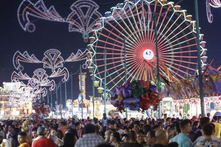 Detenido tras agredir e insultar a una mujer en una caseta de la Feria de Málaga - IMG 6668 Detenido tras agredir e insultar a una mujer en una caseta de la Feria de Málaga - IMG 6668