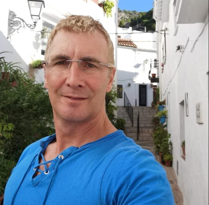 El atleta José Manuel Cerezo pregonará la Feria de Mijas este sábado, dando inicio a las fiestas patronales - Pregonero Feria de Mijas e1725030439576 José Manuel Cerezo, pregonero de la Feria de Mijas 2024