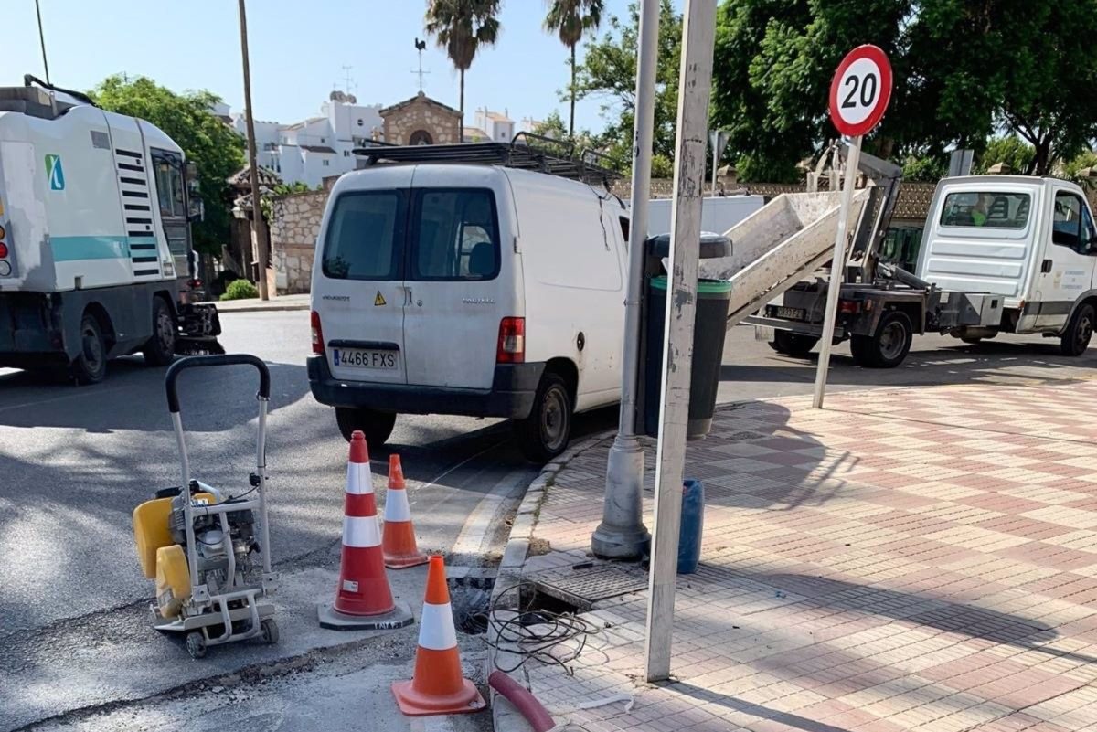 Operarios de Torremolinos resuelven unas 20 incidencias cada semana registradas por ciudadanos en una app - Torremolinos horizontal Operarios de Torremolinos resuelven unas 20 incidencias cada semana registradas por ciudadanos en una app - Torremolinos horizontal