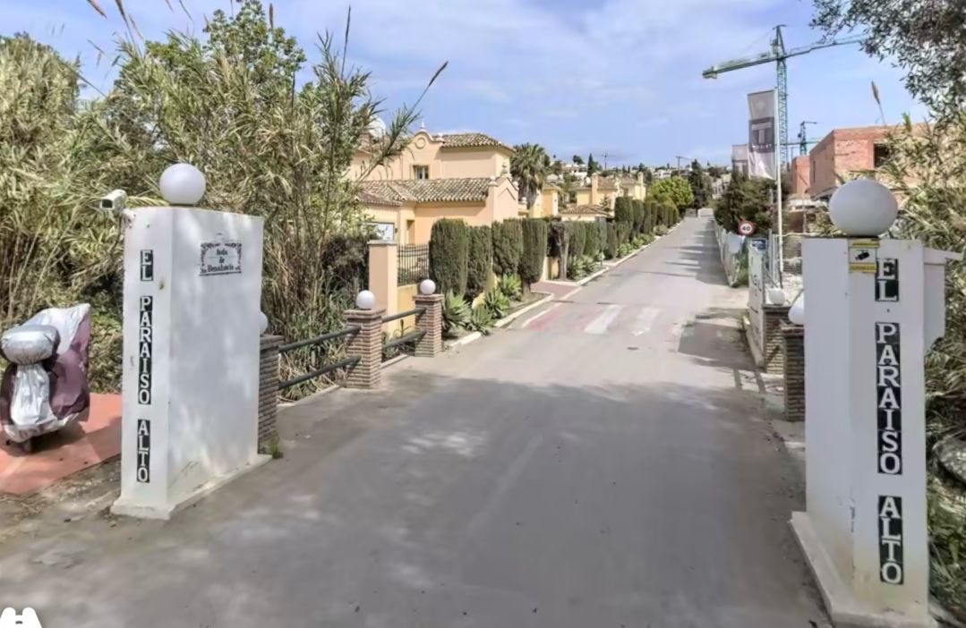 Muere un hombre de un disparo durante una fiesta "exclusiva" en una villa de Estepona - WhatsApp Image 2024 08 12 at 17.36.29 Muere un hombre de un disparo durante una fiesta "exclusiva" en una villa de Estepona - WhatsApp Image 2024 08 12 at 17.36.29