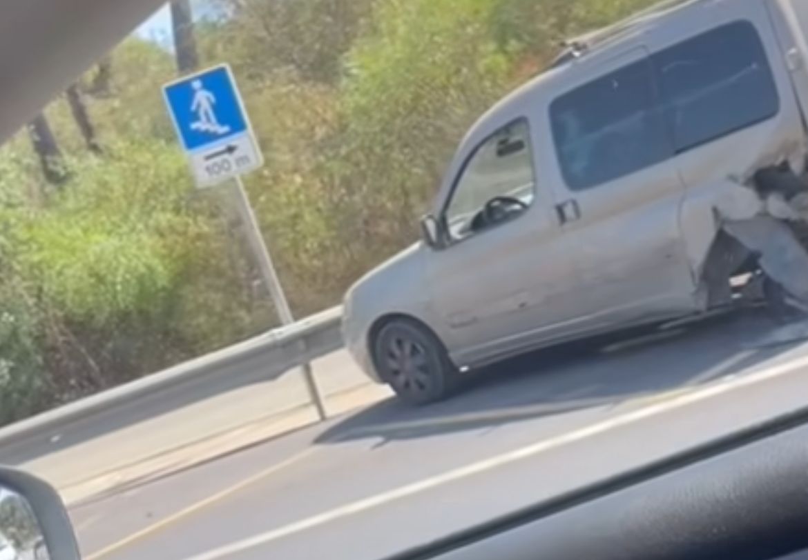 Un accidente múltiple tiene lugar en la A-7 a la altura de Marbella - WhatsApp Image 2024 08 12 at 18.17.40 Un accidente múltiple tiene lugar en la A-7 a la altura de Marbella - WhatsApp Image 2024 08 12 at 18.17.40