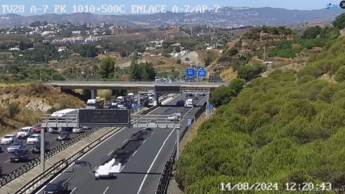 Cerrado el carril derecho de al A-7 en Fuengirola tras un accidente, que está provocando retenciones - fotonoticia 20240814131518 1920 Cerrado el carril derecho de al A-7 en Fuengirola tras un accidente, que está provocando retenciones - fotonoticia 20240814131518 1920
