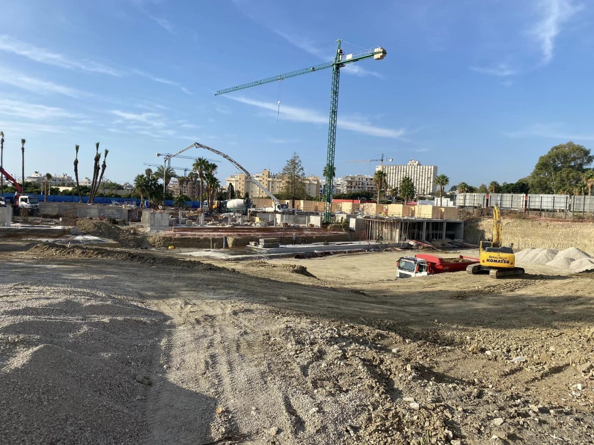 El derribo del hotel Los Álamos de Torremolinos dará paso a Oceanika, un espacio para nómadas digitales - 459375335 1093146339482654 2013695755819288049 n