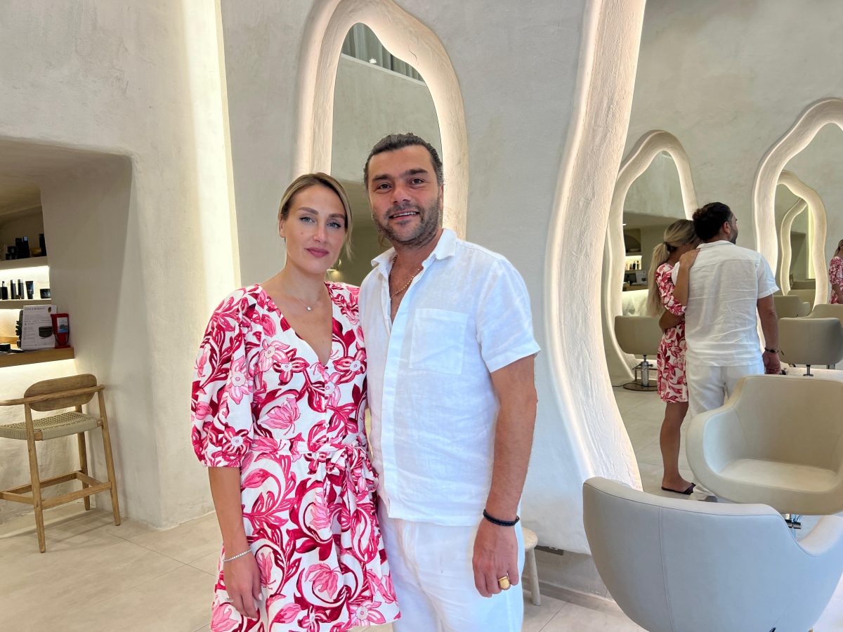 De refugiado sirio a peluquero de celebridades en Marbella: La inspiradora historia de Maher Mansour - Marya su mujer y Maher los propietarios del salon Marya y Maher, los propietarios del salón.
