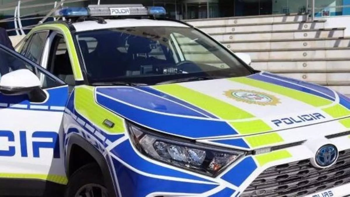 Un control y un aviso por hurto acaban con dos prófugos de la Justicia detenidos en Mijas