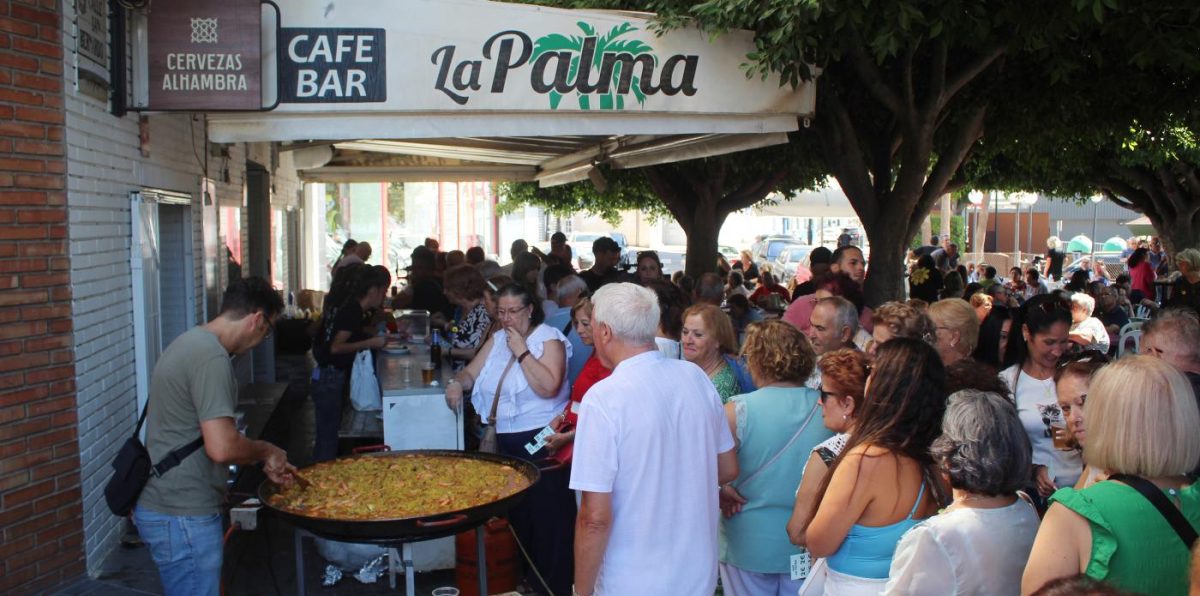 El Bar La Palma de Mijas recauda más 2.000 euros para Cudeca con su almuerzo benéfico - evento solidario bar palma mijas Evento solidario por Cudeca en Bar Palma en Las Lagunas. / MIJAS COMUNICACIÓN