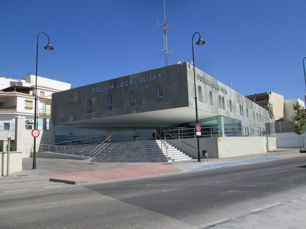 Un hombre es detenido tras insultar y agredir a un agente de la Policía Local en Mijas - fotonoticia 20240903163453 1920 Policía Local de Mijas.