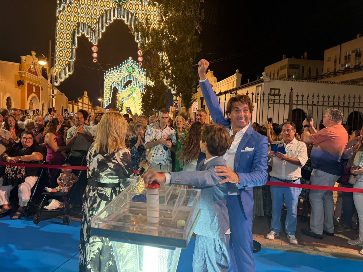 La Feria de Fuengirola 2024 arranca con un emotivo pregón a cargo de Antonio José Pavón Galán - IMG 0016 Pregón de Antonio José Pavón Galán en la Feria de Fuengirola 2024.