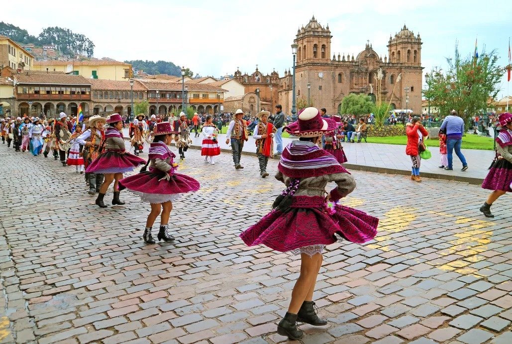 Perú mostrará su cultura y gastronomía en el Día de la Hispanidad en Marbella - Imagen de WhatsApp 2024 10 07 a las 12.46.07 4545625c Perú y su cultura tradicional.