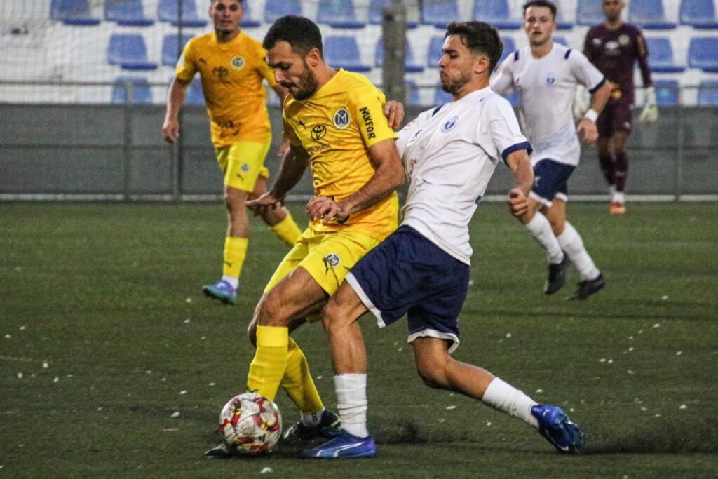 Derrota del FC Marbellí en el duelo malagueño (1-0) - Marbelli 2 Derrota del FC Marbellí en el duelo malagueño (1-0) - Marbelli 2