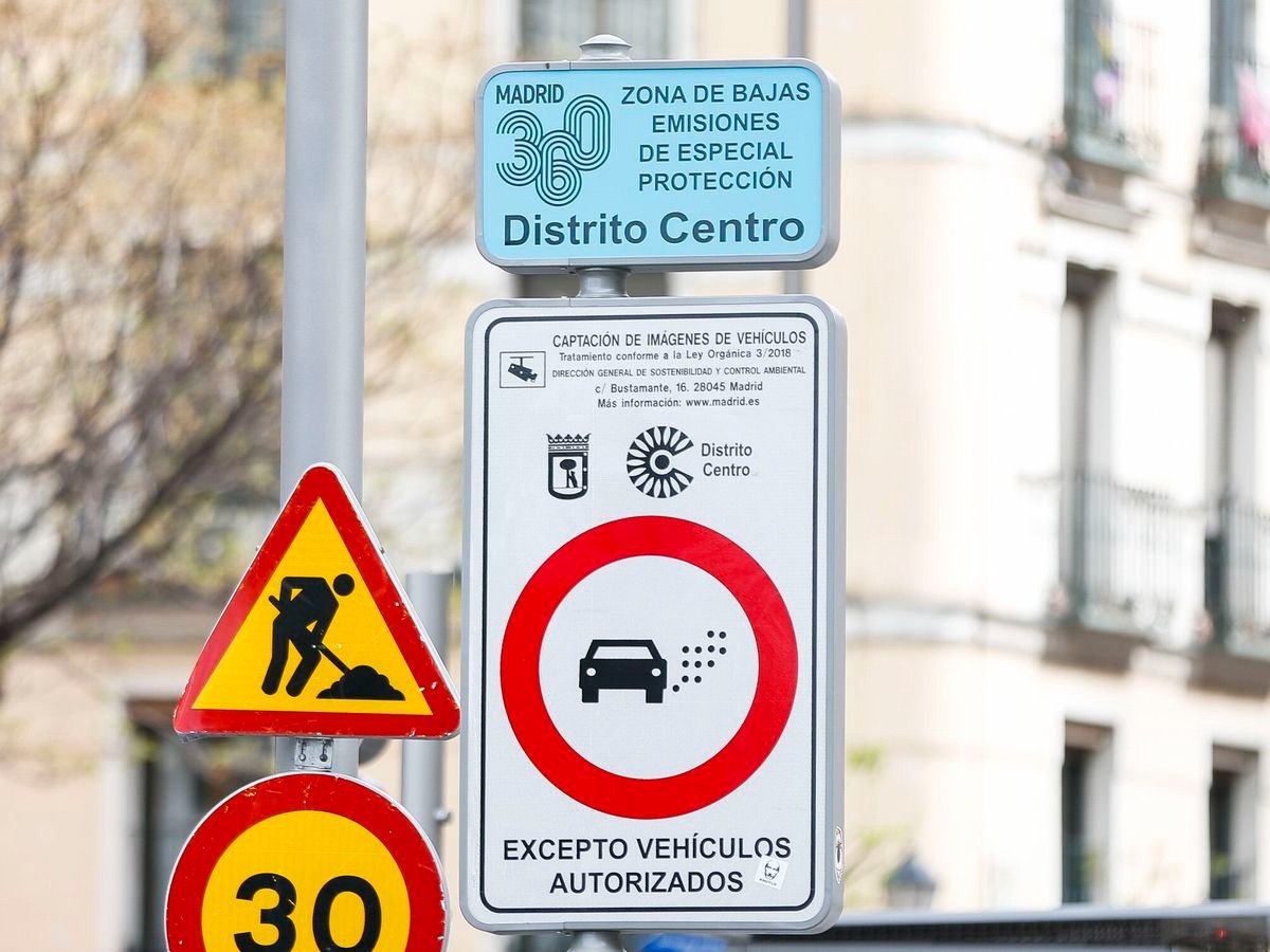 Multas de hasta 500 euros en Málaga: Todo sobre las nuevas normas de movilidad urbana - WhatsApp Image 2024 11 29 at 10.36.06 Multas de hasta 500 euros en Málaga: Todo sobre las nuevas normas de movilidad urbana - WhatsApp Image 2024 11 29 at 10.36.06