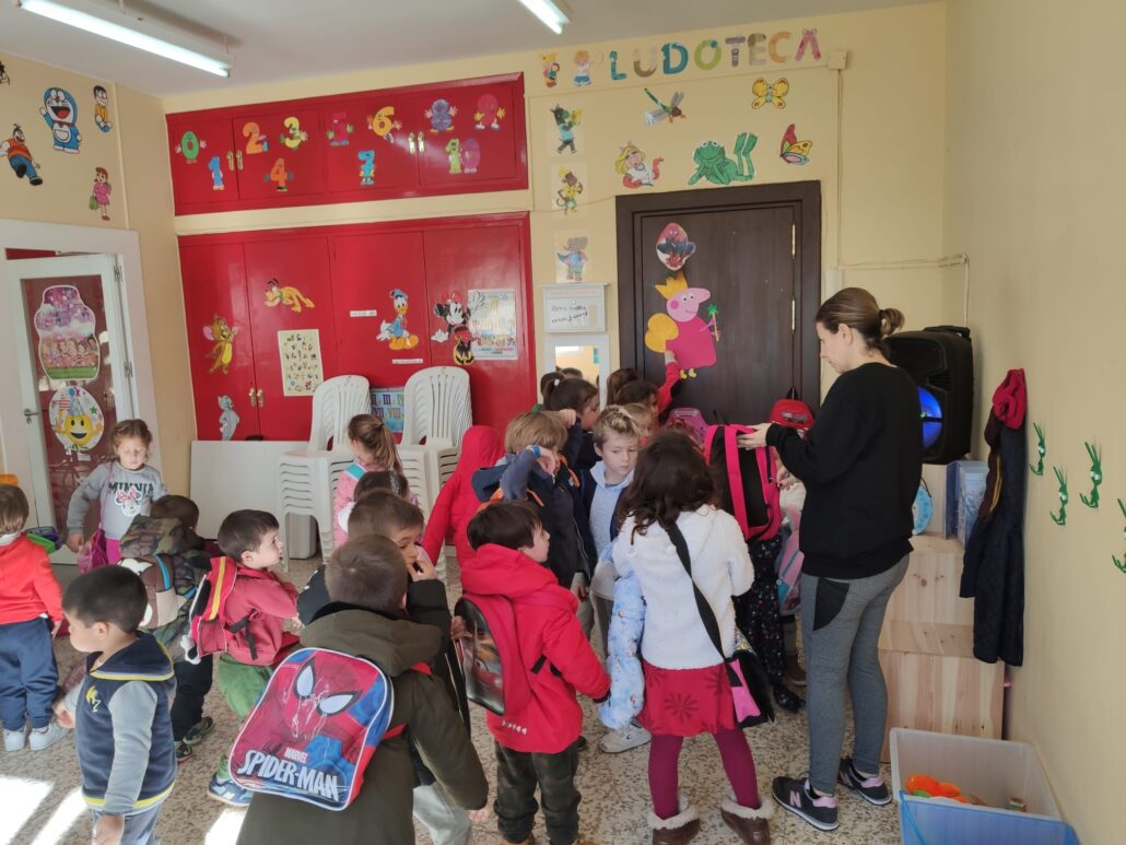 ¡Vuelven las navidades en Casares! El Campamento de Navidad abre inscripciones - campamento navidad casares Campamento de Navidad en Casares. / Archivo