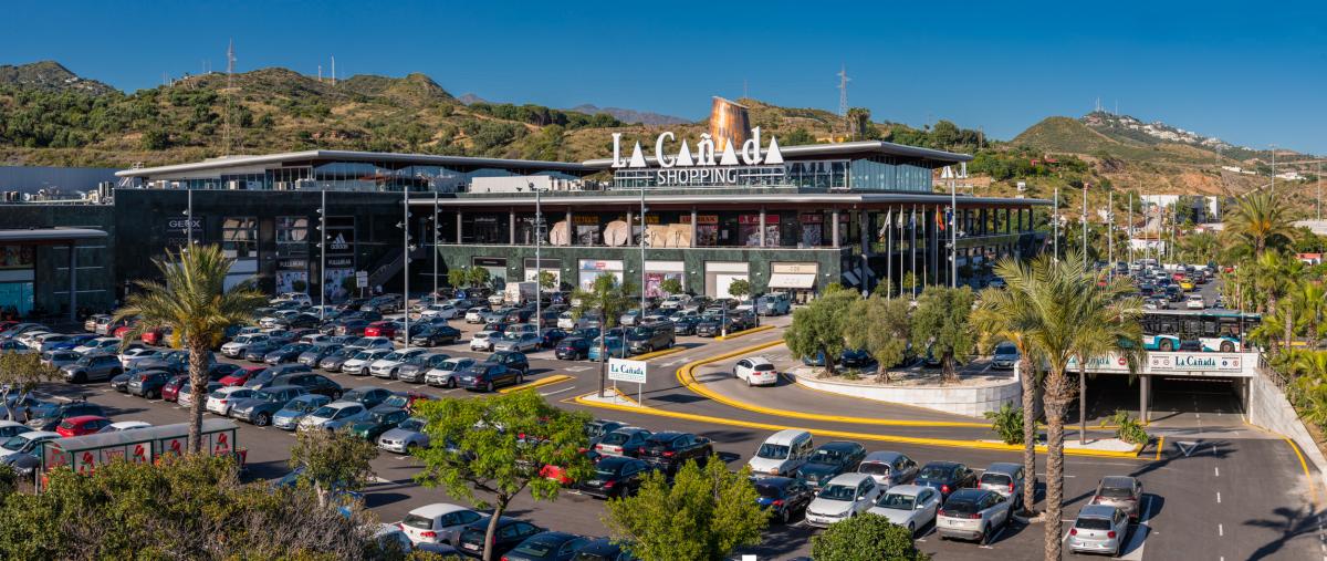 La Cañada quiere crecer por partida triple: ¿podrá soportarlo una Marbella ya colapsada? - la canada marbella Centro Comercial La Cañada.