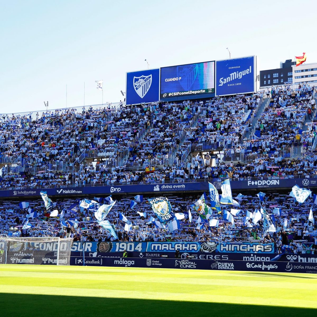 El Málaga CF multado con 4.000€ tras fallos en el control de acceso y bebidas alcohólicas en las gradas - malaga cf El Málaga CF multado con 4.000€ tras fallos en el control de acceso y bebidas alcohólicas en las gradas - malaga cf