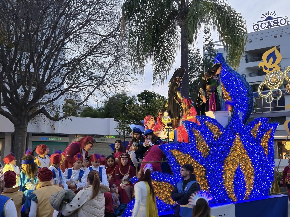 Marbella retrasa la salida de las cabalgatas de los Reyes Magos por la previsión meteorológica - Cabalgata Marbella Cabalgata Marbella