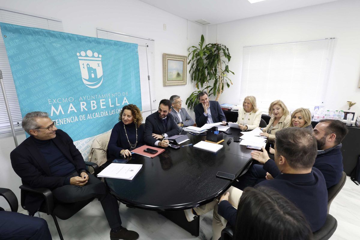 Las Chapas gestiona más de 35.000 solicitudes anuales gracias a la descentralización municipal de Marbella - KF5A6277 Las Chapas gestiona más de 35.000 solicitudes anuales gracias a la descentralización municipal de Marbella - KF5A6277