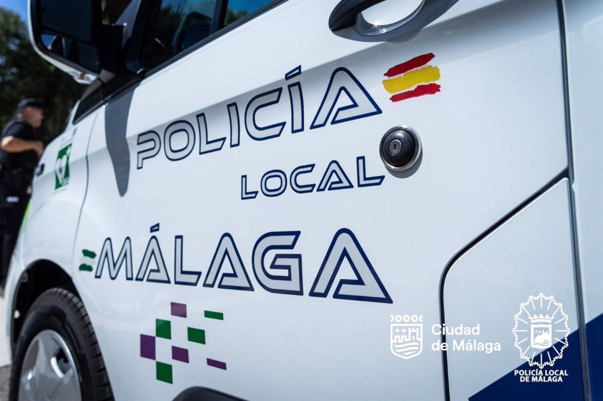 Hallado el cadáver de un hombre en la playa de La Caleta en Málaga - Policia Local Malaga Policia Local Mllaga