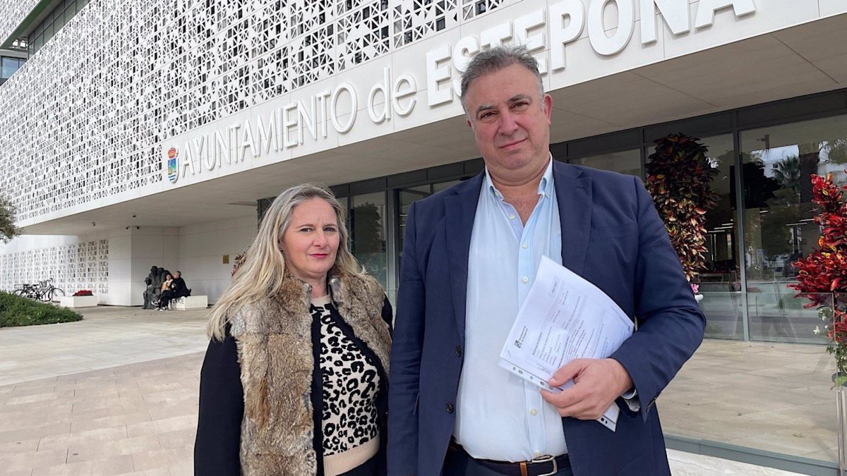 Vox denuncia "prácticas antidemocráticas" en el Ayuntamiento de Estepona - Vox Estepona Vox denuncia "prácticas antidemocráticas" en el Ayuntamiento de Estepona - Vox Estepona