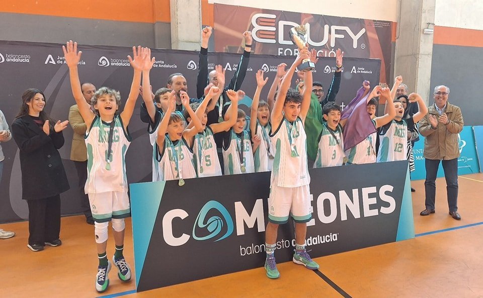 La selección de Málaga gana el Campeonato A8 de Baloncesto en Manilva - baloncesto malaga manilva La selección malagueña gana el Campeonato Andaluz A8 de Baloncesto en Manilva.
