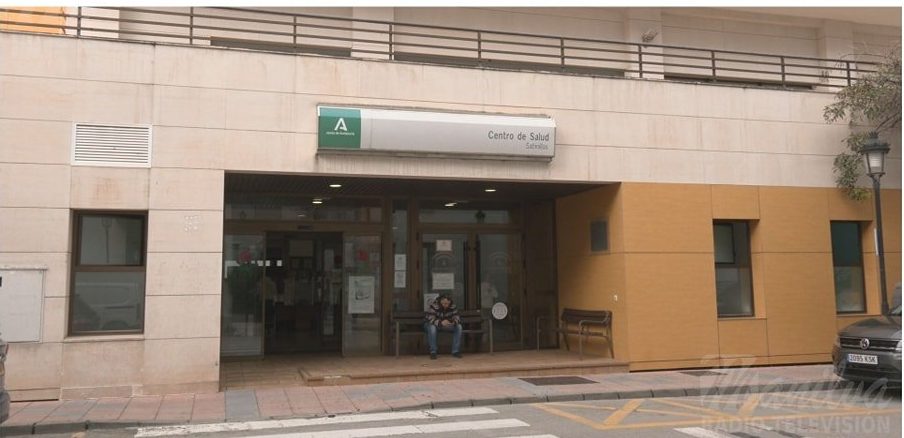 Manilva exige soluciones ante los retrasos en la atención sanitaria - 476433004 1022249083272366 3315644609724679473 n e1739287883293 Centro de salud Manilva.
