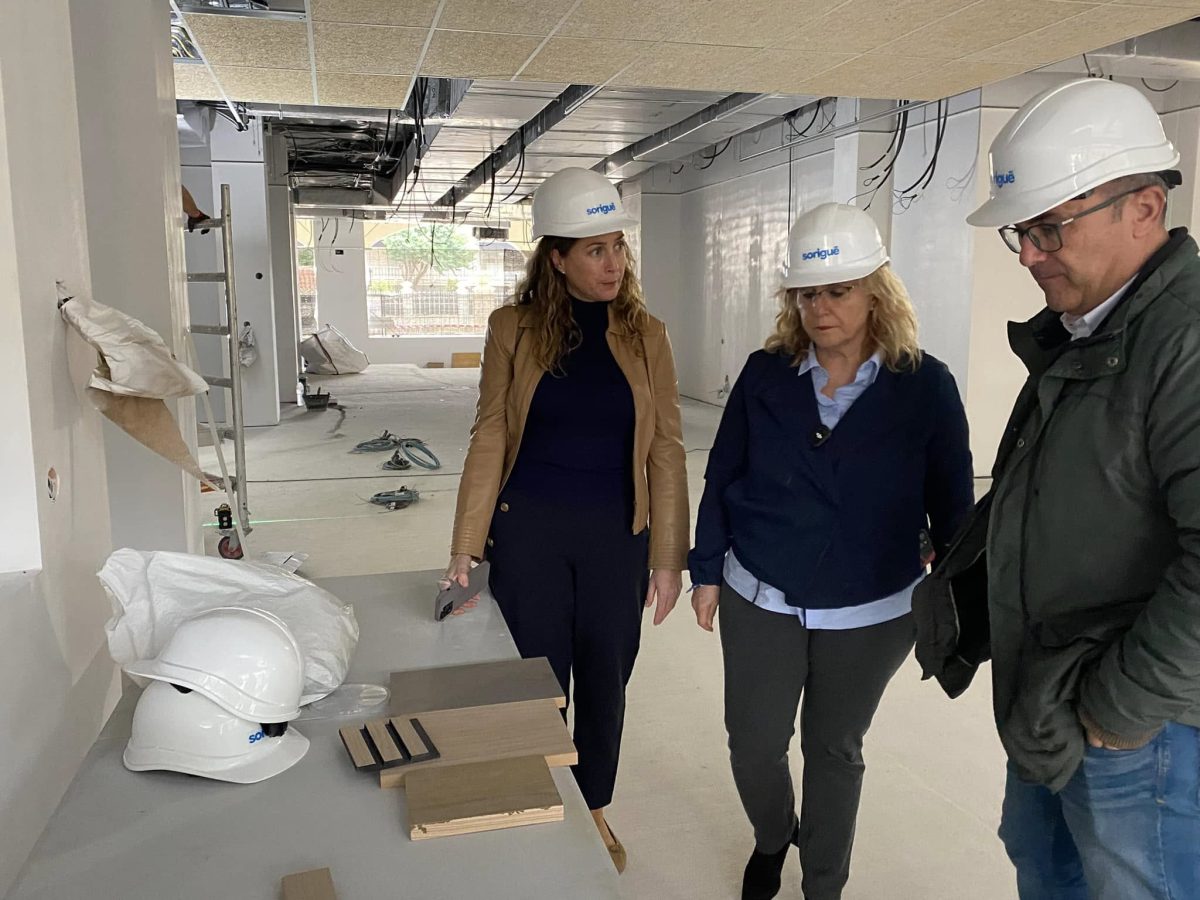 Gloria Fuertes: los vecinos de Fuengirola bautizan la nueva Biblioteca de Los Boliches - 480244325 1220761193387834 5232068764191537834 n Gloria Fuertes: los vecinos de Fuengirola bautizan la nueva Biblioteca de Los Boliches - 480244325 1220761193387834 5232068764191537834 n