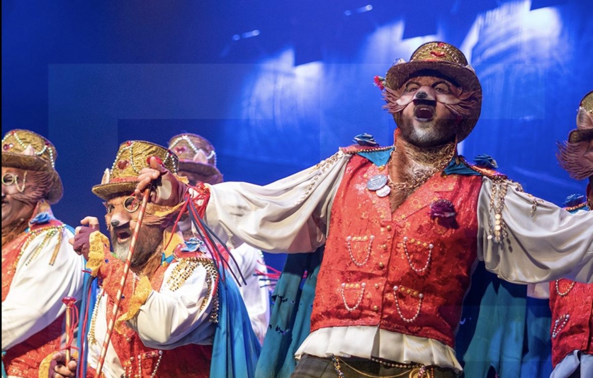Una agrupación en el concurso de Carnaval de La Línea. Fabián España