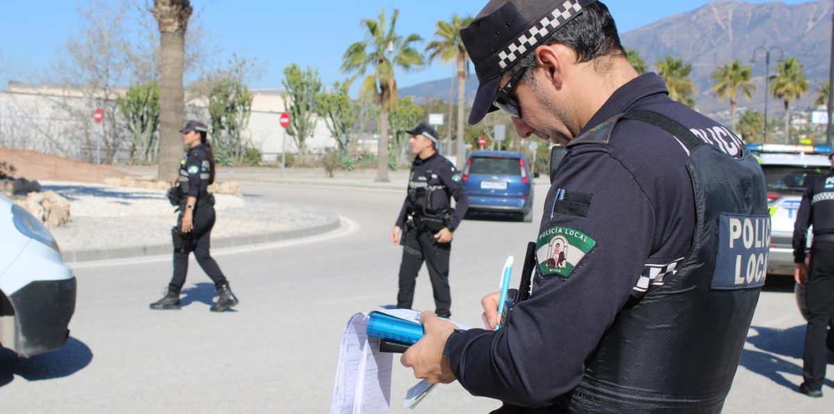Mijas refuerza la seguridad vial con la adquisición de 420 Drogotest para la Policía Local - Control Conductores Mijas refuerza la seguridad vial con la adquisición de 420 Drogotest para la Policía Local - Control Conductores