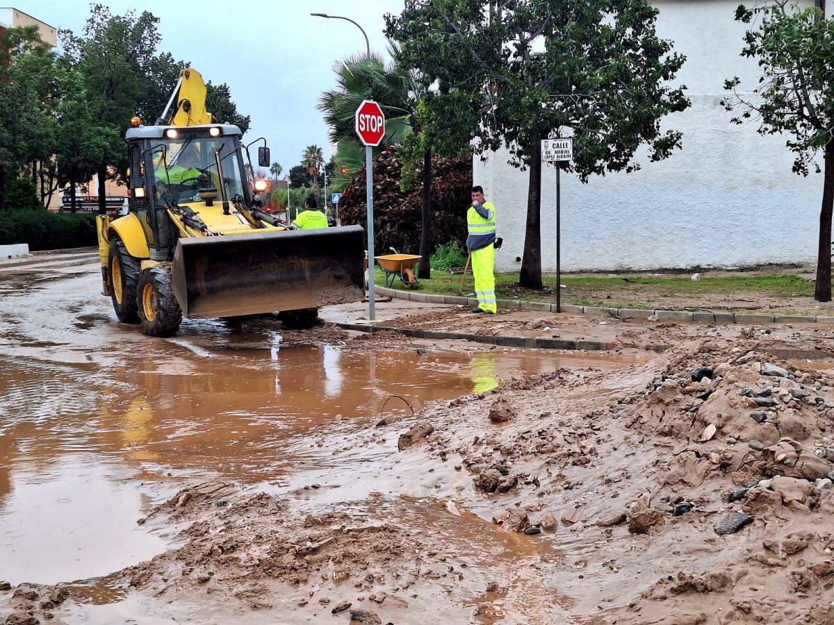 Torremolinos activa un amplio dispositivo para atender las incidencias causadas por las fuertes lluvias - Imagen de WhatsApp 2025 02 03 a las 15.28.15 efa61bf7 Torremolinos activa un amplio dispositivo para atender las Iincidencias causadas por las fuertes lluvias.