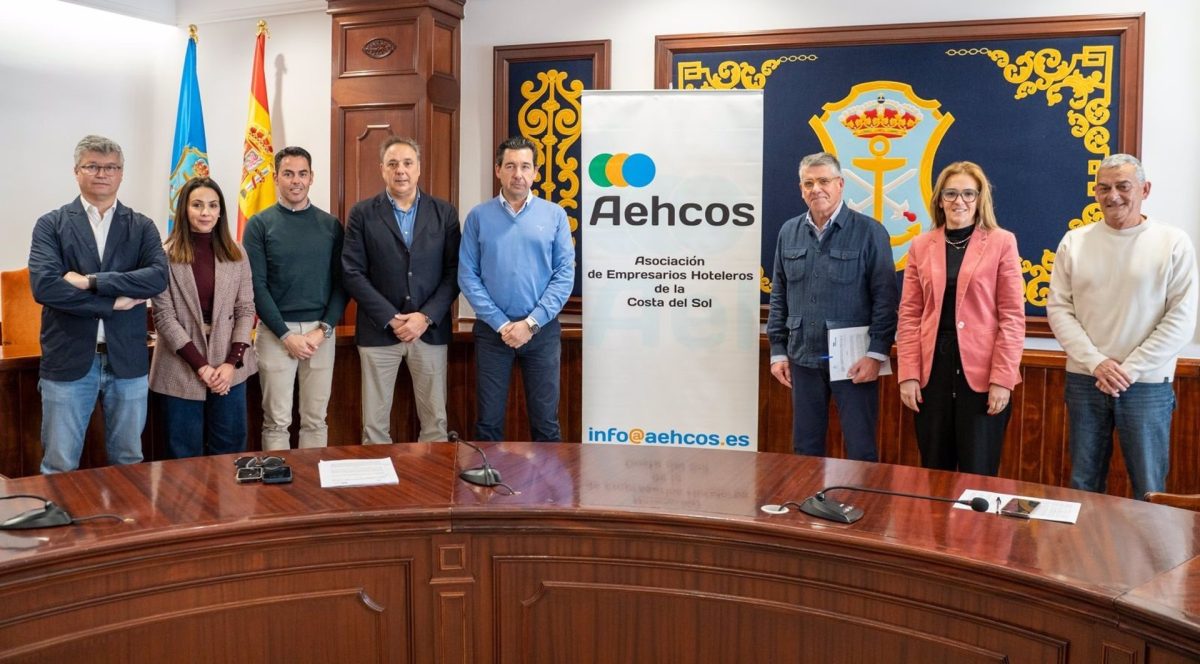 Nerja y hoteleros firman un convenio para ofrecer alojamiento temporal a mujeres víctimas de violencia de género - Nerja Nerja y hoteleros firman un convenio para ofrecer alojamiento temporal a mujeres víctimas de violencia de género - Nerja