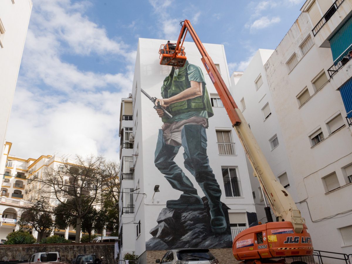 Estepona restaura uno de los murales artísticos más grandes de España - RESTAURACION MURAL DIA DE PESCA 11 02 026 Estepona restaura uno de los murales artísticos más grandes de España - RESTAURACION MURAL DIA DE PESCA 11 02 026