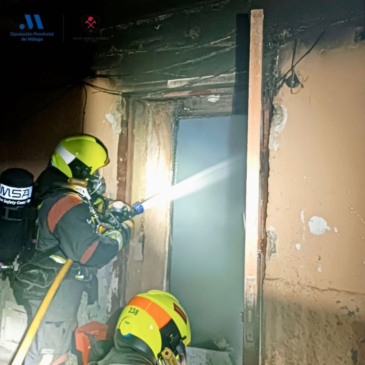 Incendio en una vivienda de Alhaurín el Grande: una perra fallece por inhalación de humo - WhatsApp Image 2025 02 06 at 08.55.52 1 Incendio en una vivienda de Alhaurín el Grande: una perra fallece por inhalación de humo - WhatsApp Image 2025 02 06 at 08.55.52 1