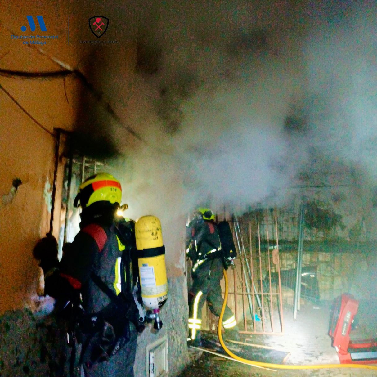 Incendio en una vivienda de Alhaurín el Grande: una perra fallece por inhalación de humo - WhatsApp Image 2025 02 06 at 08.55.52 Incendio en una vivienda de Alhaurín el Grande: una perra fallece por inhalación de humo - WhatsApp Image 2025 02 06 at 08.55.52