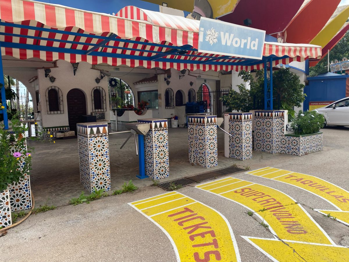 "Era lo que esperábamos y por lo que luchábamos". Los trabajadores del Tivoli celebran su reapertura - WhatsApp Image 2025 02 20 at 13.06.44 2 "Era lo que esperábamos y por lo que luchábamos". Los trabajadores del Tivoli celebran su reapertura - WhatsApp Image 2025 02 20 at 13.06.44 2