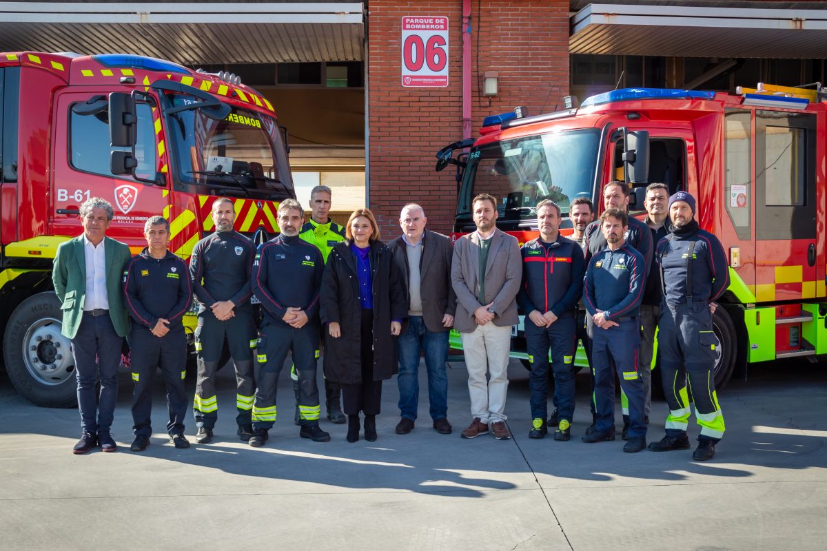 Dos nuevos vehículos de última generación refuerzan el parque de bomberos de Torremolinos - presentacion camiones de bomberos Dos nuevos vehículos de última generación refuerzan el parque de bomberos de Torremolinos - presentacion camiones de bomberos