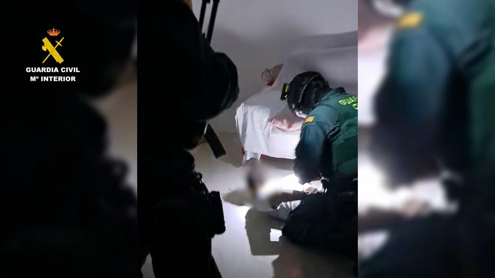 Cae un grupo criminal dedicado a "vuelcos" de droga en Sevilla y Málaga - 2025 03 11 op legumbre sevilla 1 Cae un grupo criminal dedicado a "vuelcos" de droga en Sevilla y Málaga - 2025 03 11 op legumbre sevilla 1