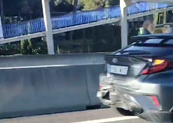 Accidente en la A-7 en Marbella: colisión entre dos vehículos en el carril izquierdo - Captura de pantalla 2025 03 24 094108 e1742805694122 Accidente en la A-7 en Marbella: colisión entre dos vehículos en el carril izquierdo - Captura de pantalla 2025 03 24 094108 e1742805694122