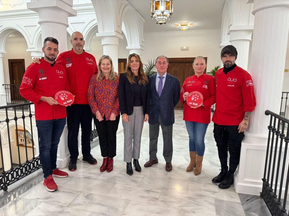 Cinco chefs de Mijas, elegidos entre los mejores de Andalucía - Chefs Mijas Chaquetilla Roja 4 Cinco chefs de Mijas, elegidos entre los mejores de Andalucía - Chefs Mijas Chaquetilla Roja 4