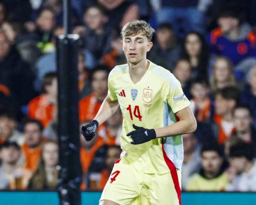 "¿Los pitos? Me los esperaba. Soy de Málaga y no tengo miedo de nada", Dean Huijsen - GmjSciVaEAA1XkF "¿Los pitos? Me los esperaba. Soy de Málaga y no tengo miedo de nada", Dean Huijsen - GmjSciVaEAA1XkF
