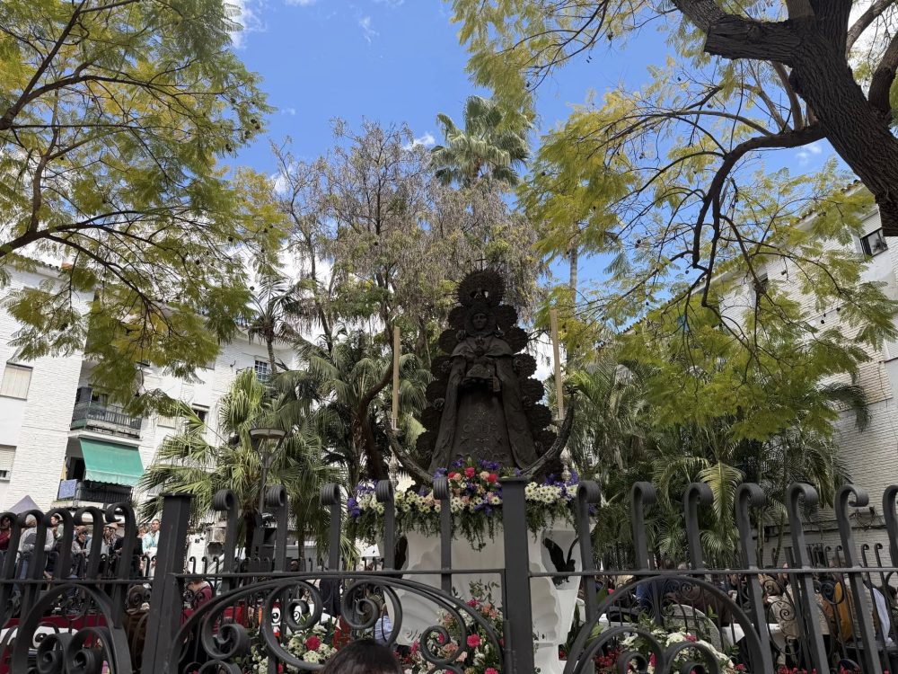 Así ha quedado la Plaza Virgen del Rocío de Estepona tras su remodelación - Plaza Virgen del Rocio Así ha quedado la Plaza Virgen del Rocío de Estepona tras su remodelación - Plaza Virgen del Rocio