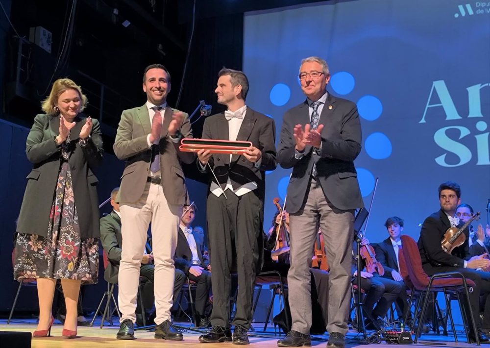 La Diputación reúne en Torremolinos a 1.700 mayores de 40 municipios para un concierto de copla y zarzuela - Torremolinos concierto La Diputación reúne en Torremolinos a 1.700 mayores de 40 municipios para un concierto de copla y zarzuela - Torremolinos concierto