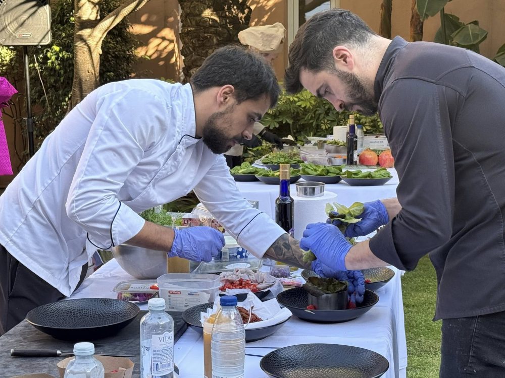 ¿Quién dijo que no conquistas nada con una ensalada? Kanaloa gana el Concurso de Lechuga Viva de Estepona - 492007872 1279410824189537 3066940026188289622 n ¿Quién dijo que no conquistas nada con una ensalada? Kanaloa gana el Concurso de Lechuga Viva de Estepona - 492007872 1279410824189537 3066940026188289622 n
