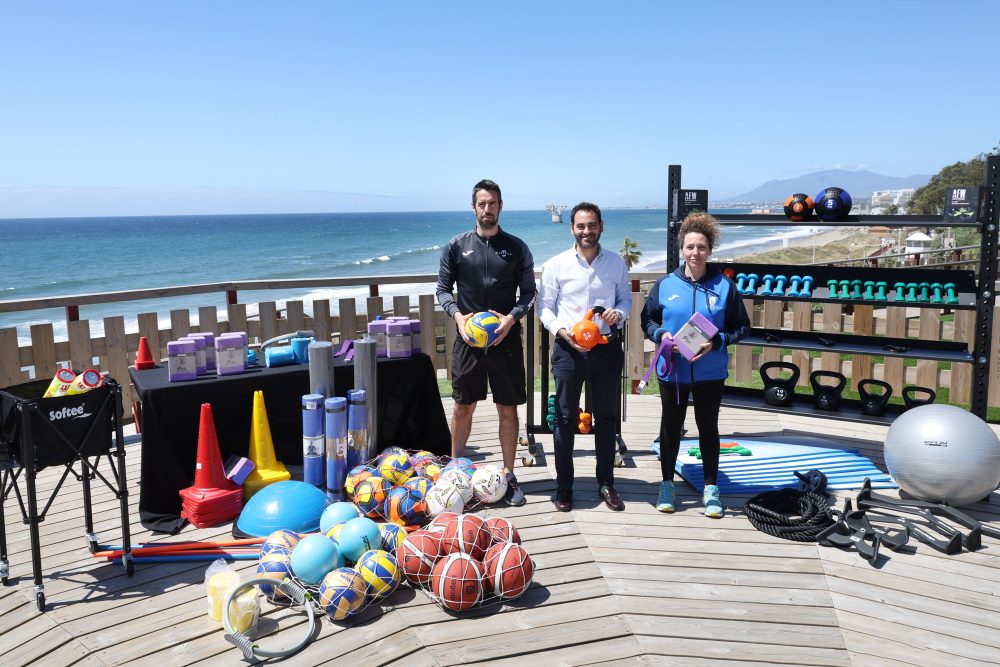 Marbella invierte 100.000 euros en renovar el material deportivo de sus escuelas municipales - IMG 0240 Marbella invierte 100.000 euros en renovar el material deportivo de sus escuelas municipales - IMG 0240