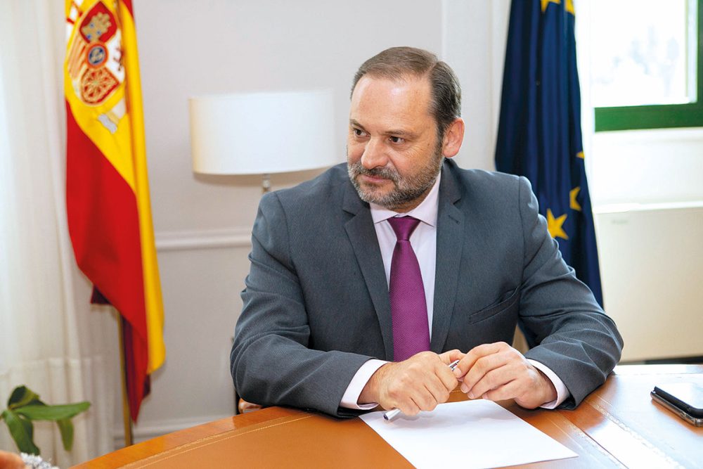 La UCO vincula unas vacaciones pagadas de Ábalos en Marbella con el rescate de Air Europa - Jose Luis Abalos jose luis abalos