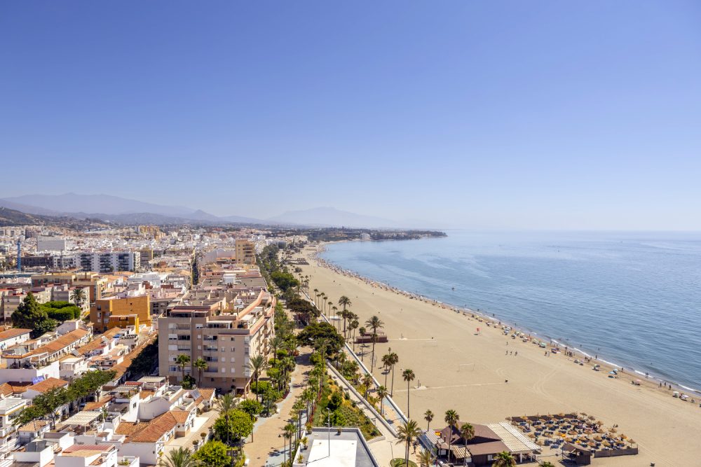 Estepona modifica la Ordenanza Municipal para priorizar a los empadronados el acceso a las VPO - Panoramica Estepona modifica la Ordenanza Municipal para priorizar a los empadronados el acceso a las VPO - Panoramica
