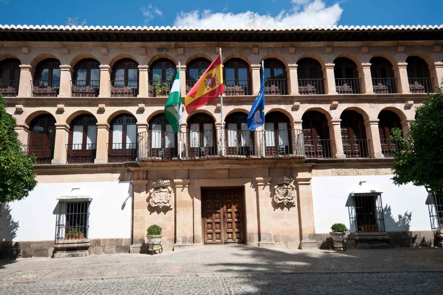 El Ayuntamiento de Ronda cierra 2024 con un superávit de casi 4 millones de euros - ayuntamiento de ronda malaga espana 1 1 El Ayuntamiento de Ronda cierra 2024 con un superávit de casi 4 millones de euros - ayuntamiento de ronda malaga espana 1 1