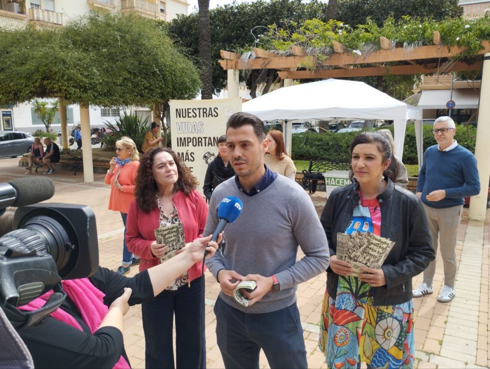 IU exige a Juanma Moreno que actúe contra las 43.000 viviendas turísticas ilegales en la provincia de Málaga - photo 2025 04 01 12 31 54 IU exige a Juanma Moreno que actúe contra las 43.000 viviendas turísticas ilegales en la provincia de Málaga - photo 2025 04 01 12 31 54