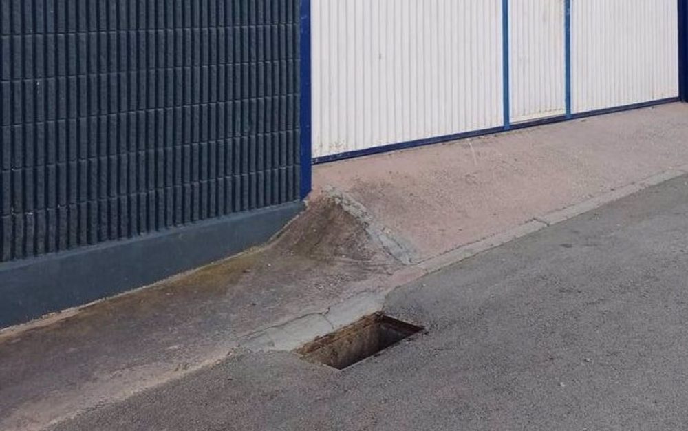 Roban más de veinte rejillas de alcantarillas en Coín - Alcantarilla Coin Roban más de veinte rejillas de alcantarillas en Coín - Alcantarilla Coin
