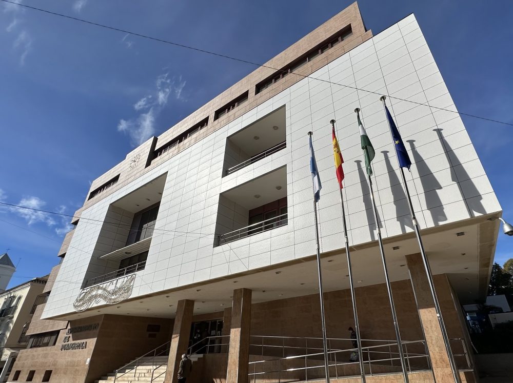 La Junta licita la reforma del Palacio de Justicia de Fuengirola por más de 1 millón de euros - Fachada del Ayuntamiento de Fuengirola 1 Fachada Ayuntamiento Fuengirola
