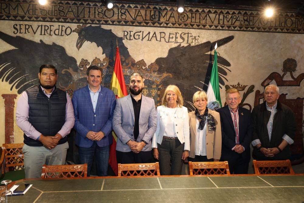 La alcaldesa de Marbella recibe a Pedro Antonio de Medonça, representante de Vente Venezuela - IMG 0619 La alcaldesa de Marbella recibe a Pedro Antonio de Medonça, representante de Vente Venezuela - IMG 0619
