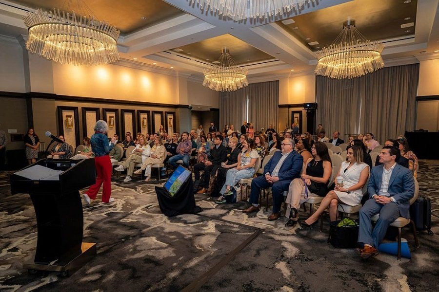 Costa del Sol brilla en el mercado norteamericano y británico con su participación en dos eventos turísticos de lujo - turismo costa del sol refuerza su liderazgo en turismo premium con acciones estrategicas en estados unidos y reino unido Costa del Sol brilla en el mercado norteamericano y británico con su participación en dos eventos turísticos de lujo - turismo costa del sol refuerza su liderazgo en turismo premium con acciones estrategicas en estados unidos y reino unido